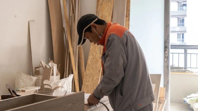 环保装修材料如何选择？安装与施工队对比指南
